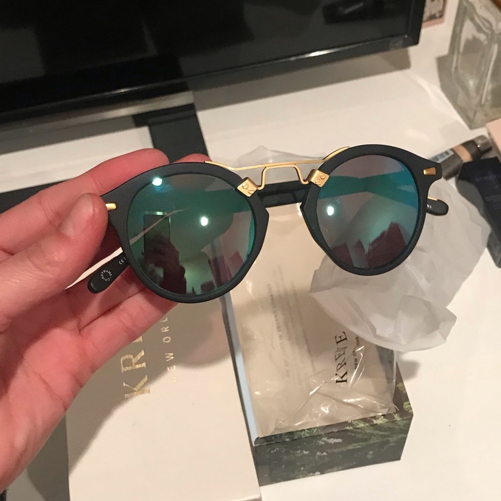 Krewe st.louis matte black sunglasses